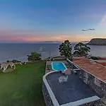 Alluar Guest house 4*