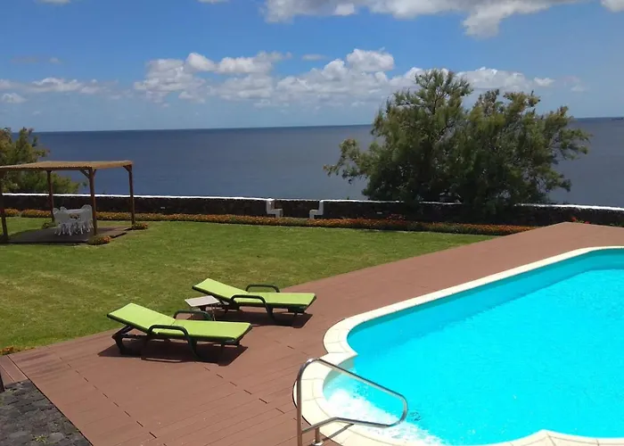 Alluar Πανσιόν Angra do Heroísmo