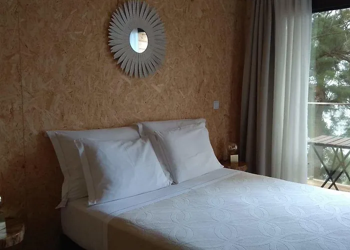 ゲストハウス Alluar 4*